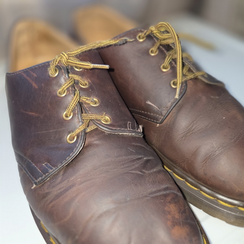 Dr. Martens vintage England brown derby Brown Leather Men's Shoes - Picture 10 of 15